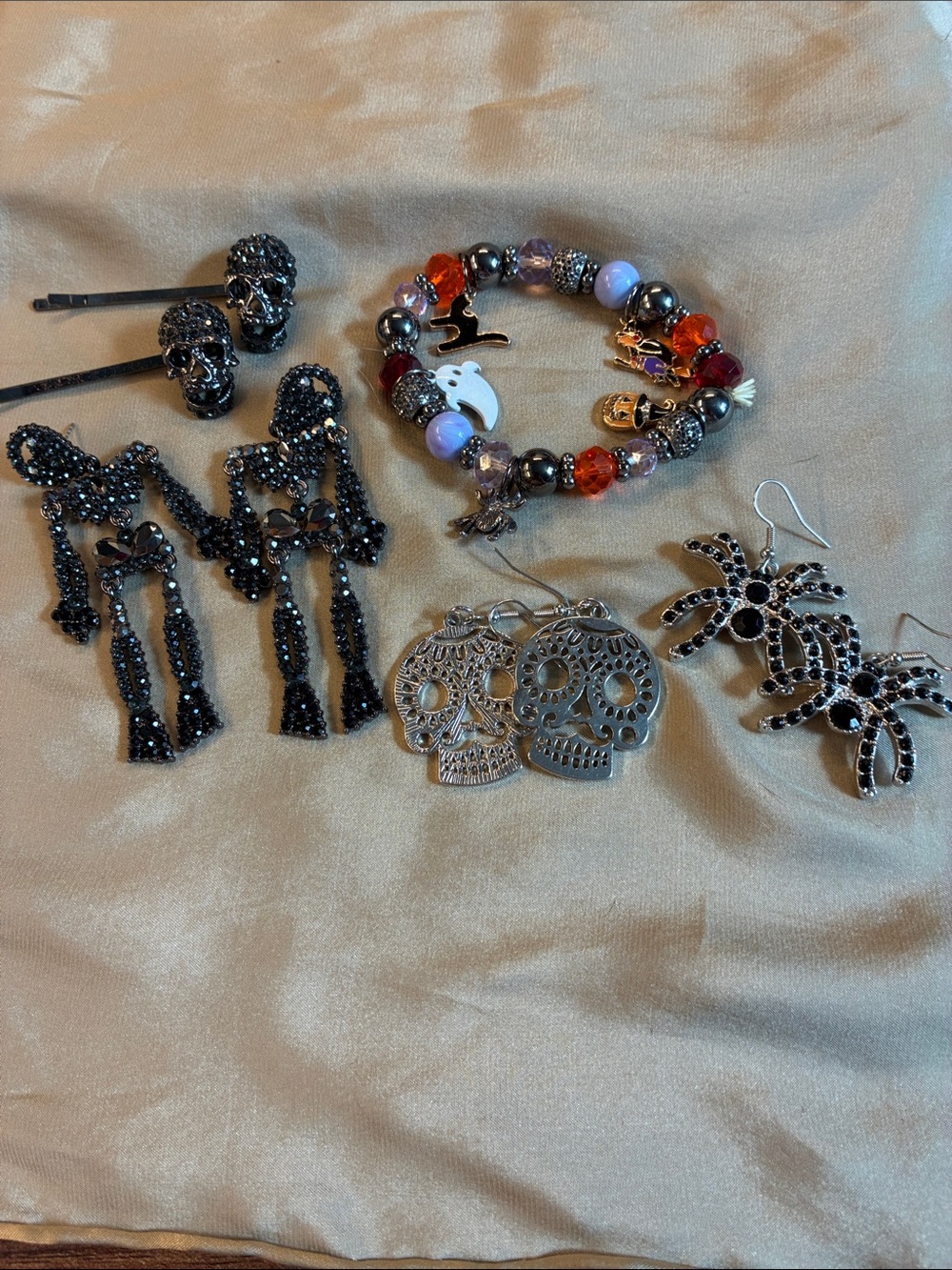 Spooky Halloween jewelry lot of 6 PCs
